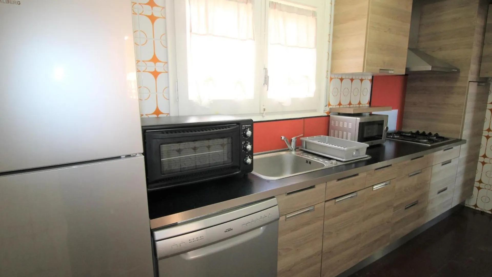 A Recer - Apartamento Acogedor, Tranquilo Y Bien Situado, A Tan Solo 100 M. De La Playa. - Es-228-142 Llanca